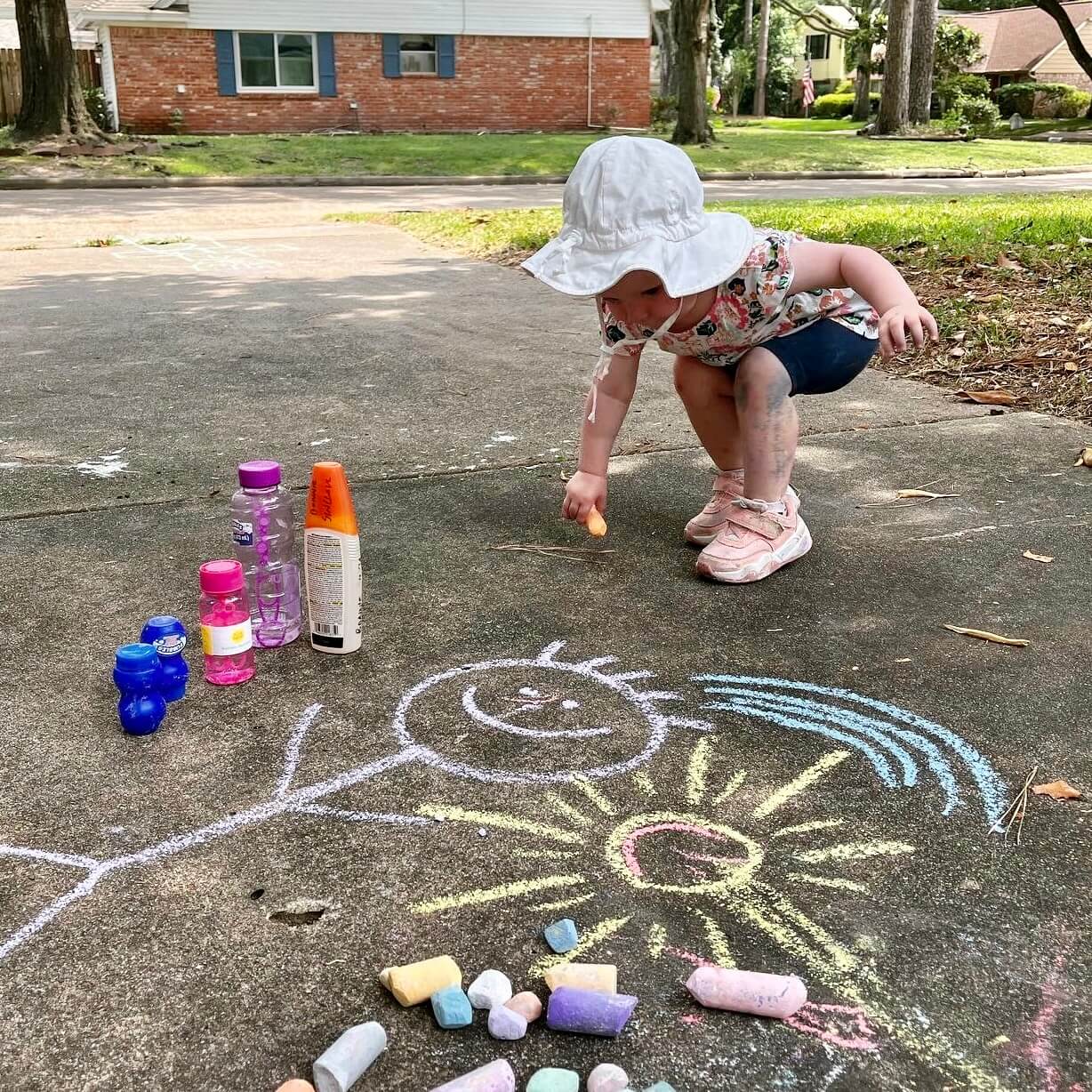 bonnie drawing chalk